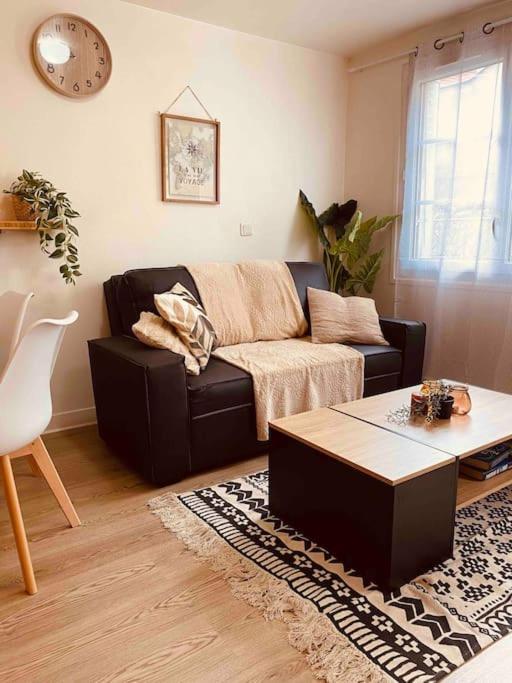 Appartement Cosy Au Calme A 20 Min De Paris Villejuif Luaran gambar
