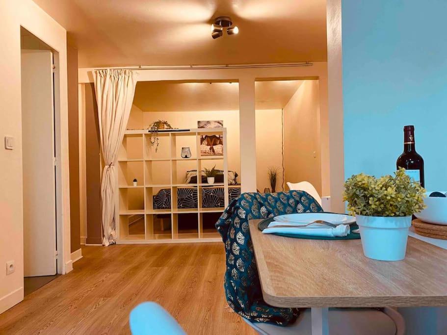 Appartement Cosy Au Calme A 20 Min De Paris Villejuif Luaran gambar